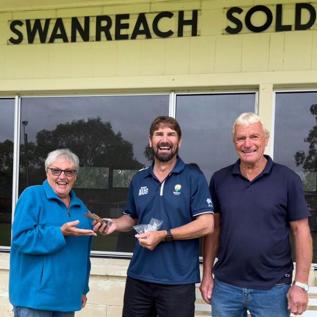 Swan Reach Bowling Club BDM Flood Donation